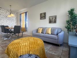 featured image of 930 Oxford Dr