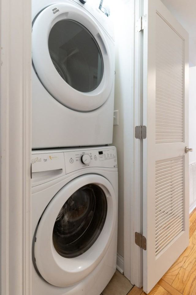 2149 W Division St #1379029P - Photo 7 of 17