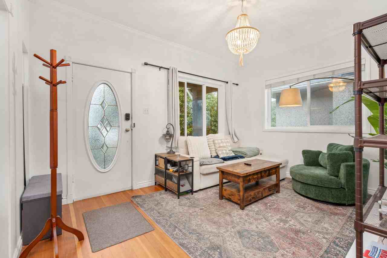 20 Sea Ave #1382485P - Photo 6 of 32