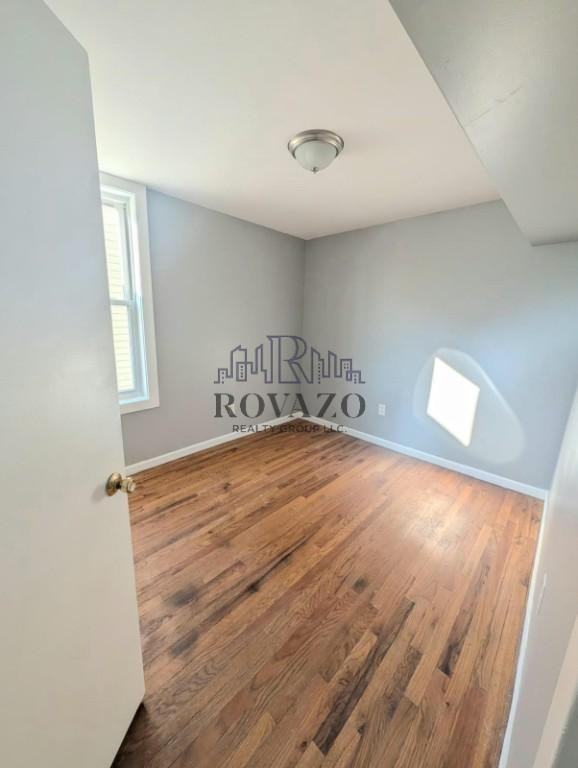 30 Gladstone Avenue #2 - Photo 5 of 6