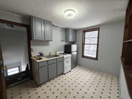 featured image of 709 Oswego St #10