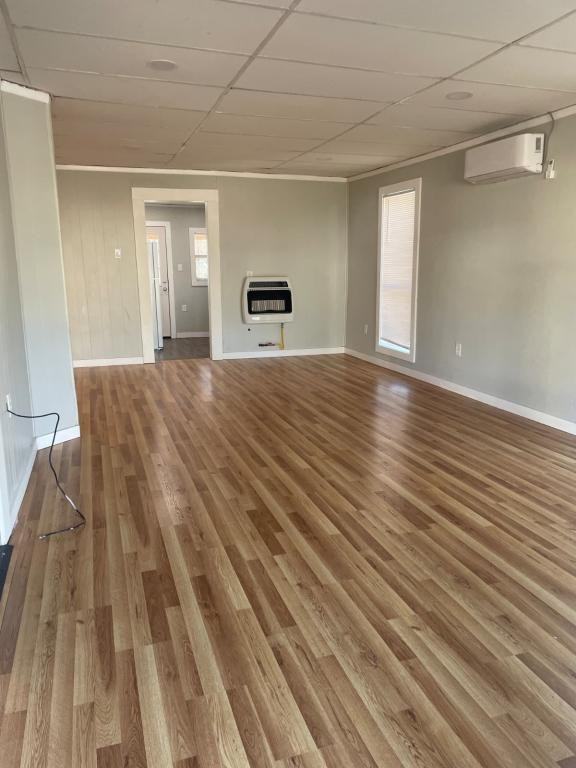 626 Holly St - Photo 2 of 11