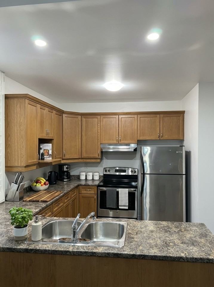 519 Richmond Street #2 - Photo 3 of 10