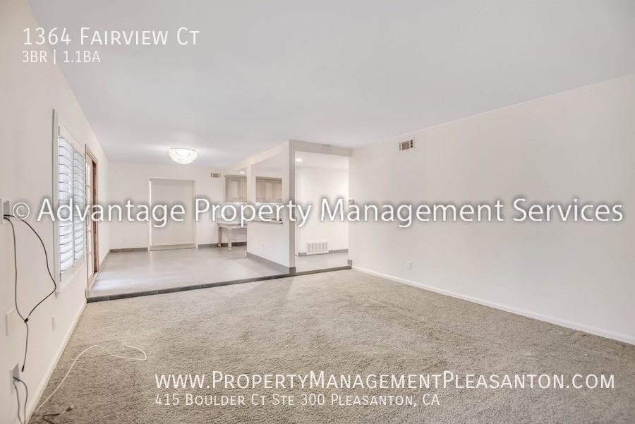 1364 Fairview Ct - Photo 7 of 15