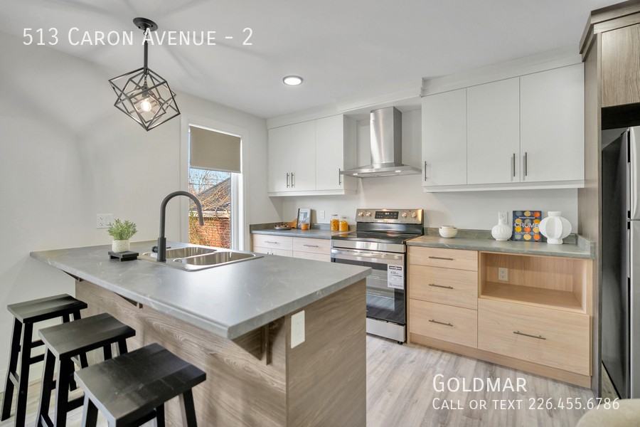 513 Caron Ave #2 - Photo 7 of 21