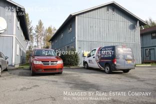 925 E 45th Ct #3 - Photo 1 of 1