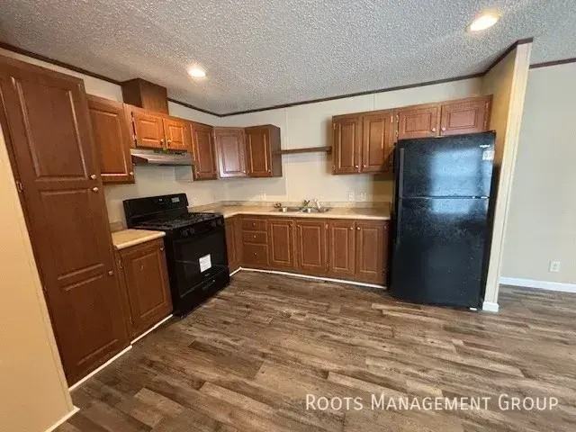 112 Cherry Hill Dr. #112 - Photo 3 of 15