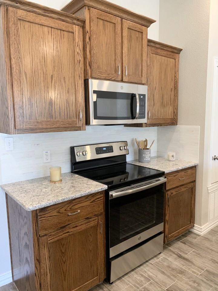 3330 Addison Way - Photo 3 of 9