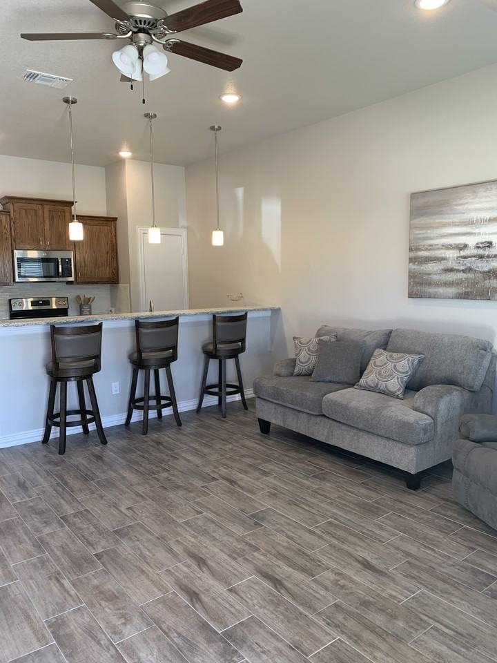 3330 Addison Way - Photo 5 of 9