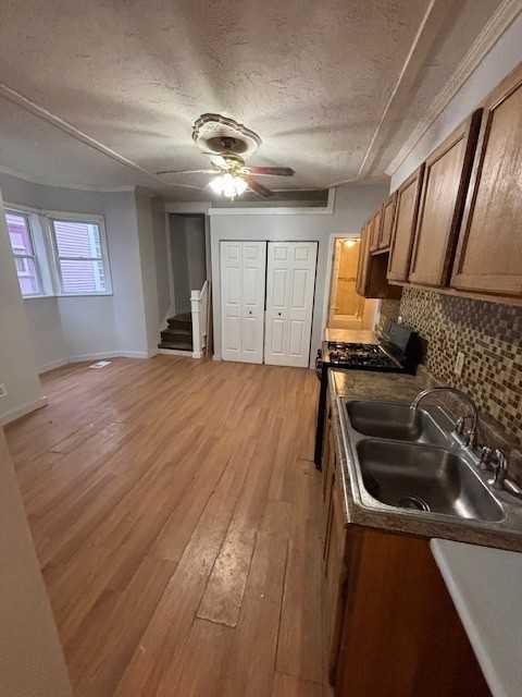 417 Park Ave #1 - Photo 4 of 11