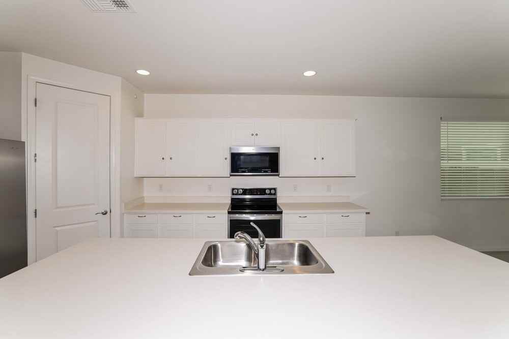 9259 E Static Ave - Photo 7 of 16