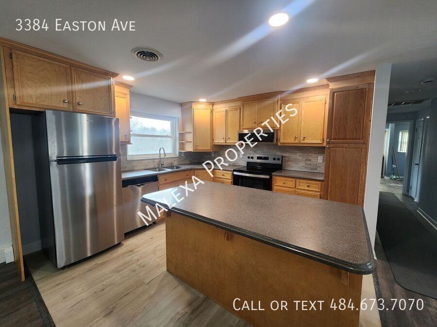 3384 Easton Ave - Photo 7 of 21