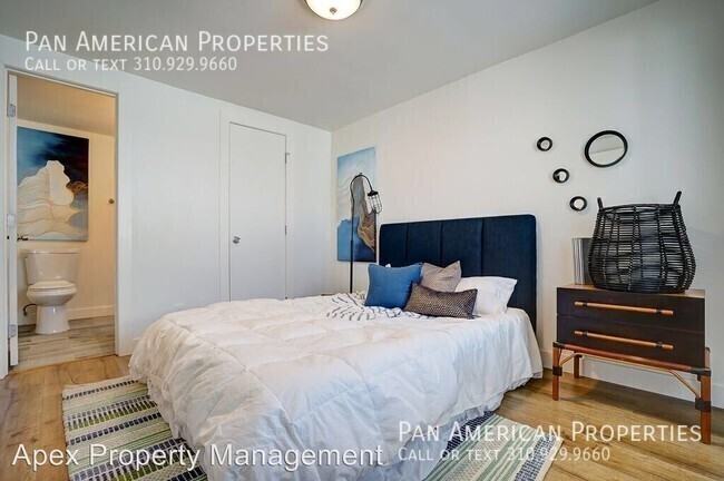 424 E Truslow Ave #01 - Photo 7 of 8