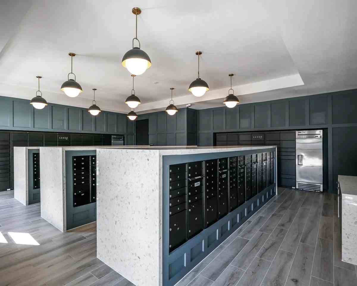 RONALD REAGAN & - Photo 6 of 12