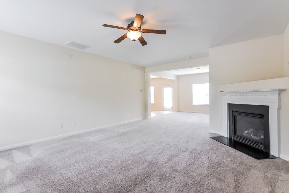 3508 Hamilton Mill Dr - Photo 4 of 17