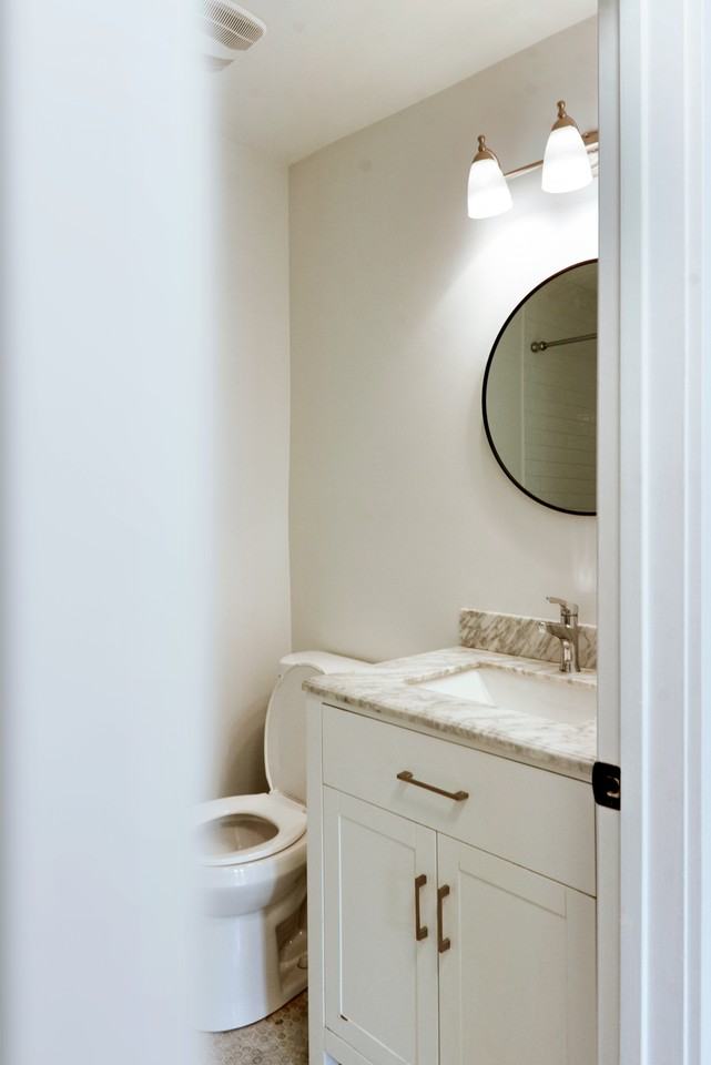 161 Base Line Road West #1 - Photo 5 of 16