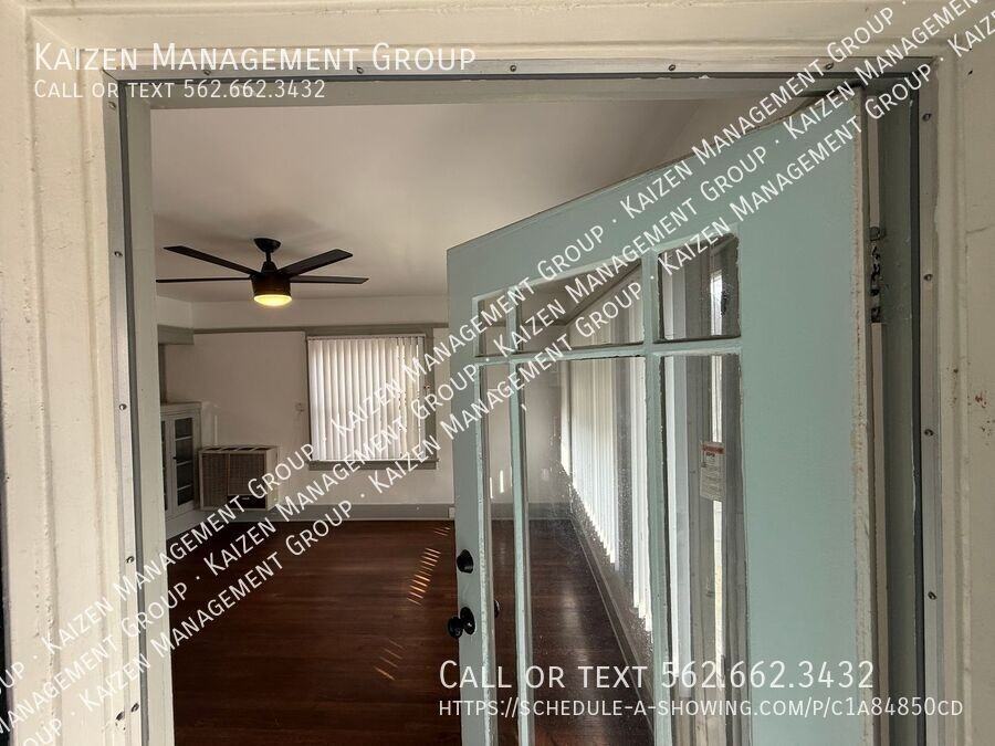 534 W 14th St #534 - Photo 2 of 17