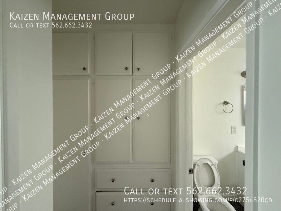 1862 Pine Ave #1862-5 - Photo 7 of 10