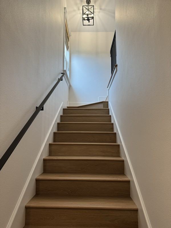 2345 Bushnell St - Photo 3 of 13