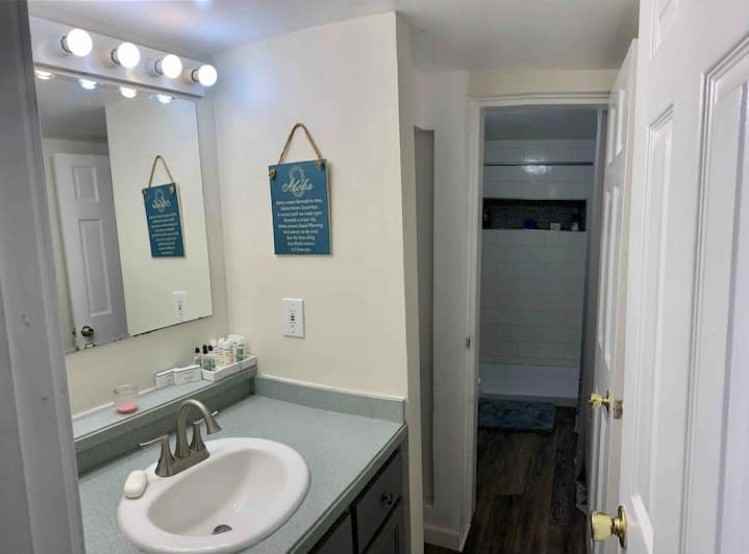 7 Odess Ln - Photo 5 of 18