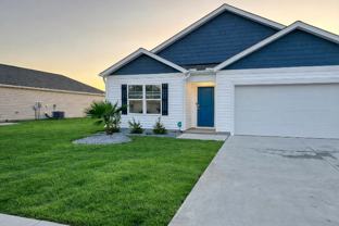 8183 E Highcroft Dr Ne - Photo 1 of 1