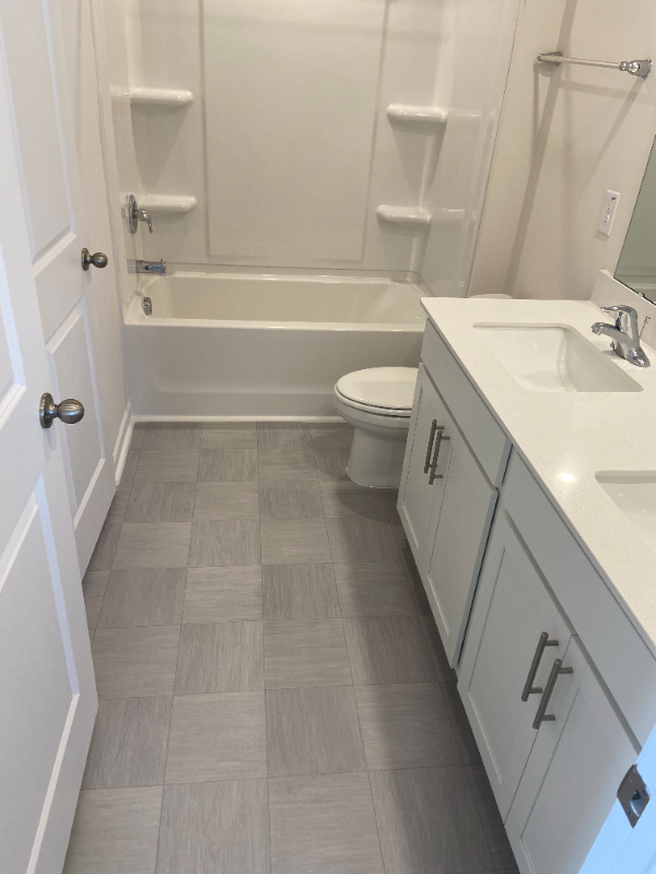 157 Leo St - Photo 6 of 7