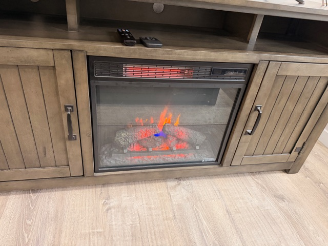 10635 Woodchuck Ln Se - Photo 2 of 19