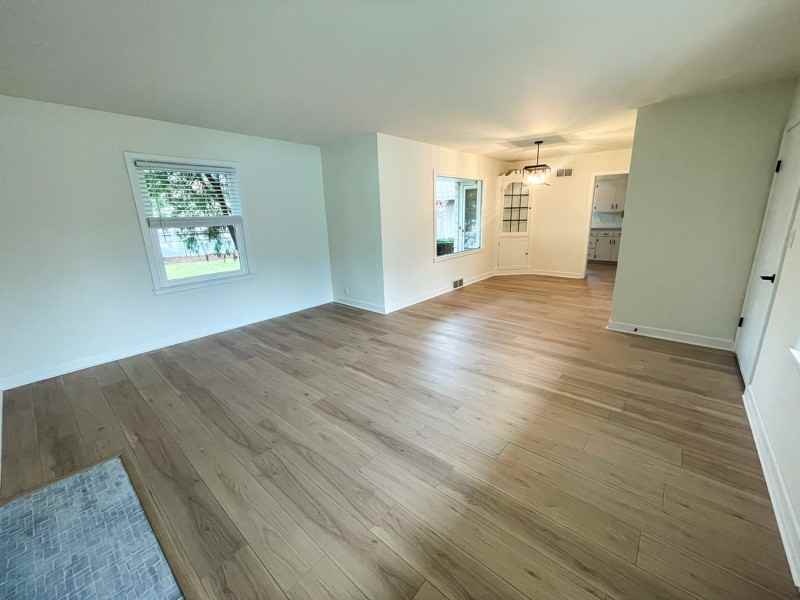 9212 W Michigan St - Photo 2 of 14