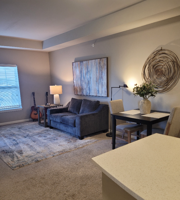 5330 S 117th Ct #405 - Photo 3 of 10