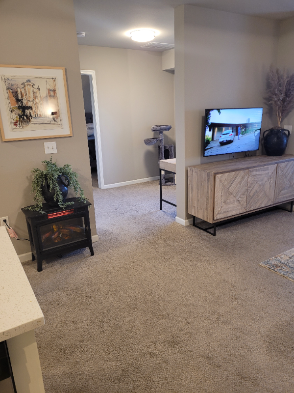 5330 S 117th Ct #405 - Photo 4 of 10