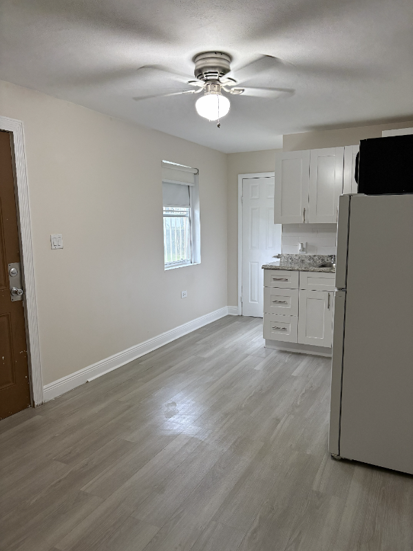 585 Nw 117th St #1 - Photo 2 of 13