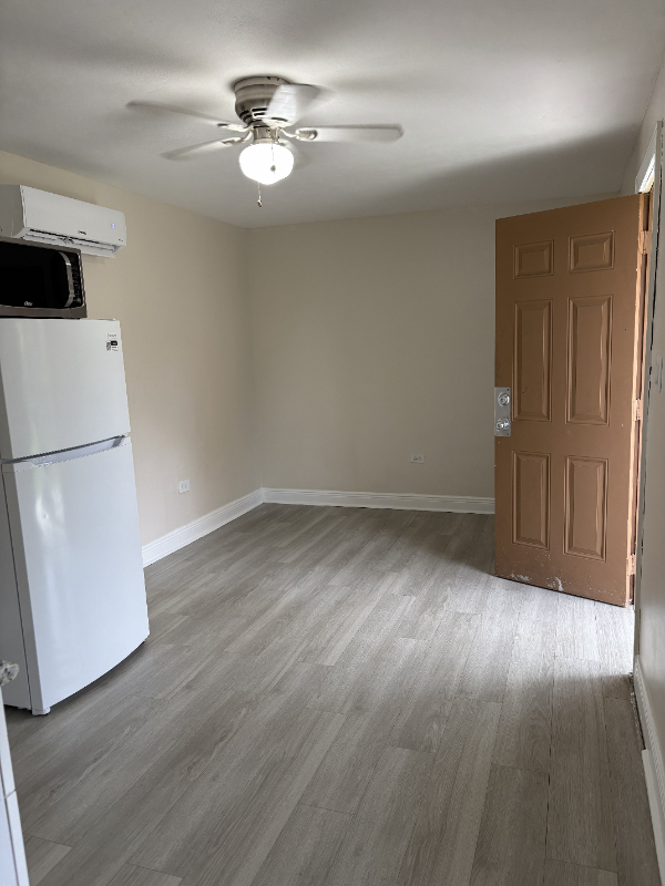 585 Nw 117th St #1 - Photo 3 of 13