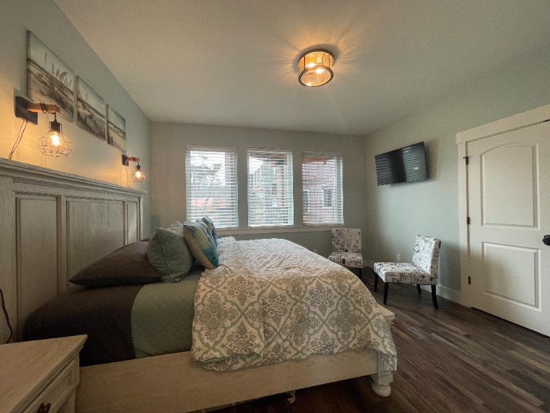 10340 Pch - Photo 5 of 16