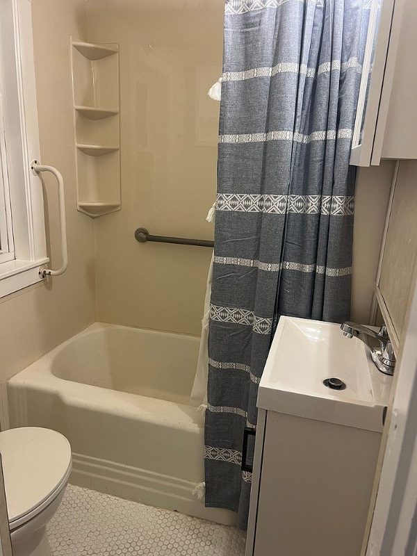 28 Shaw St #1 - Photo 6 of 9