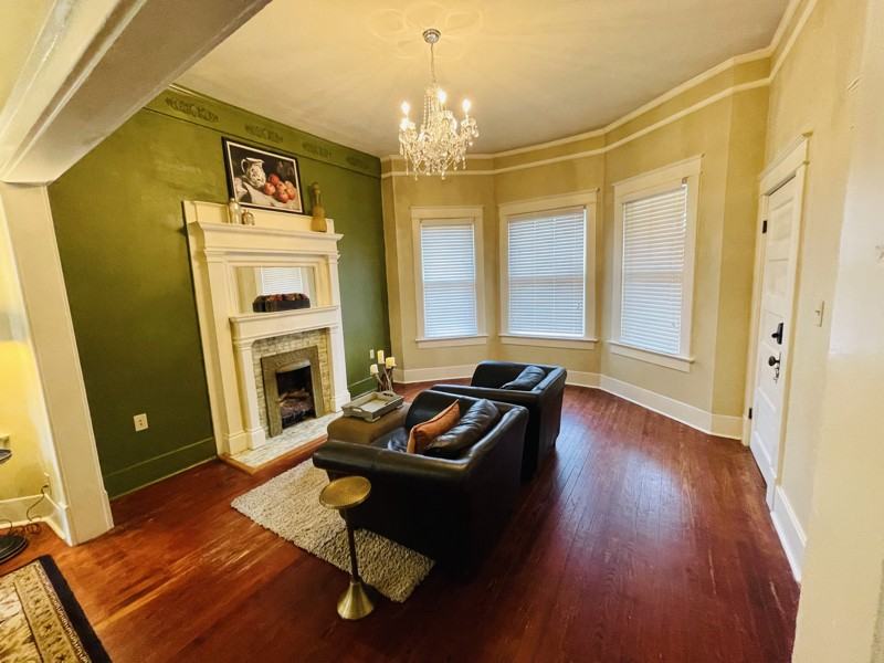 621 W Daisy L Gatson Bates Dr #B - Photo 6 of 21