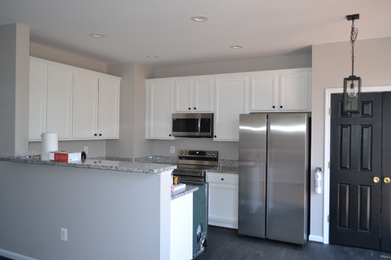 103 Hillside Ct - Photo 3 of 10