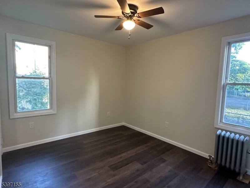 92 Harrison Pl #1 - Photo 3 of 9