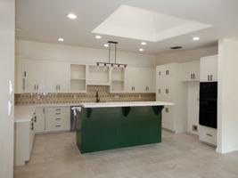 featured image of 609 N Mccoll Cir