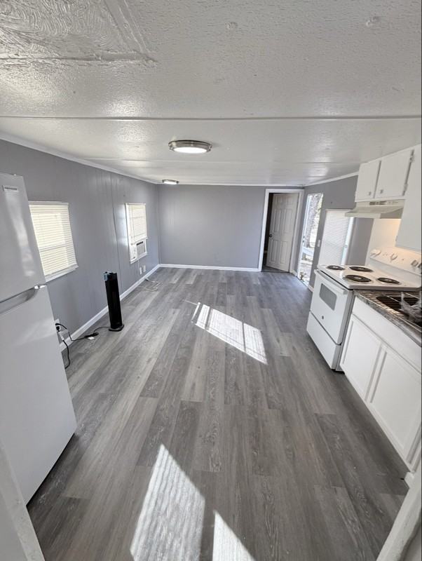 215 Weeks Rd #08 - Photo 5 of 8