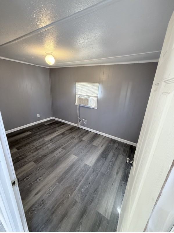 215 Weeks Rd #08 - Photo 7 of 8