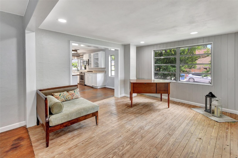 311 N Blue Lake Ter #1 - Photo 5 of 12