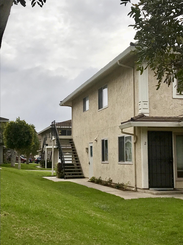 5931 Birch St #4 - Photo 4 of 14