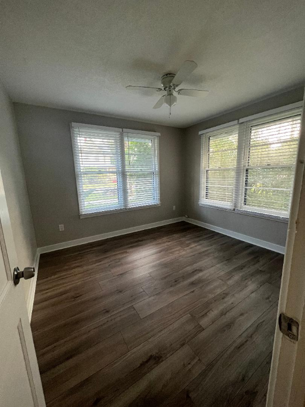 612 Emmett St #1 - Photo 3 of 11