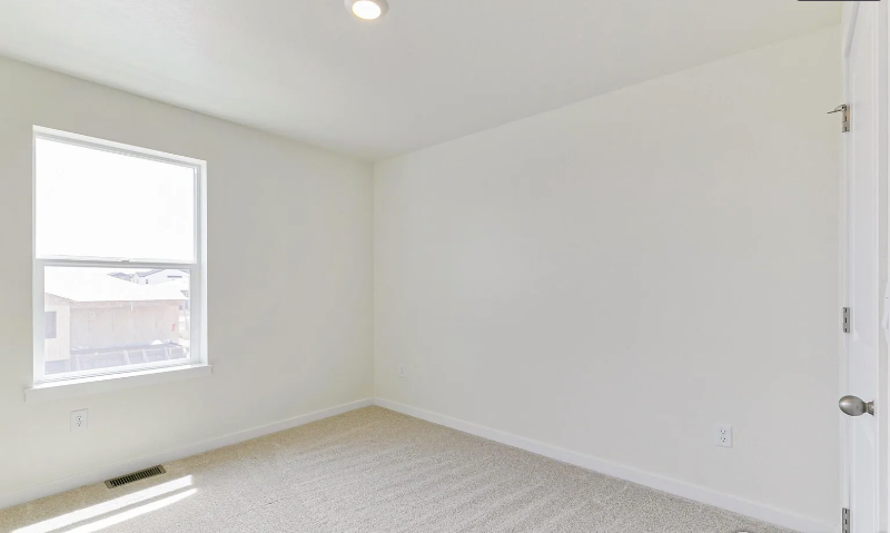 9900 Biscay St - Photo 5 of 17