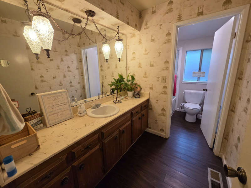 4038 Cowell Rd - Photo 3 of 4