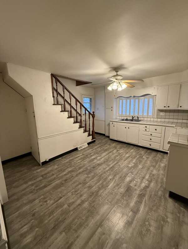 15 Arlington Ave - Photo 6 of 14