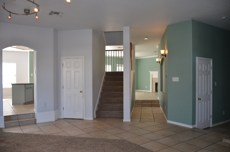 9142 Maggie Ct - Photo 7 of 19