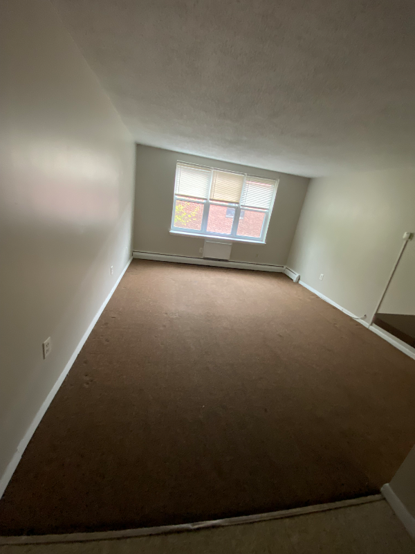 194 Washington St #304 - Photo 2 of 6