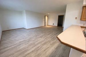 featured image of 180 Nw Hwy #180A