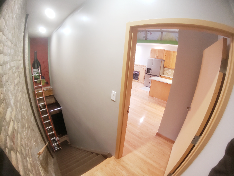 3114 1/2 N Lincoln Ave #2 - Photo 4 of 20